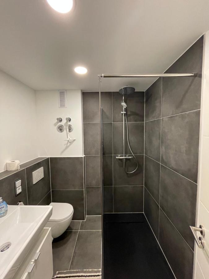 Modernes Appartement In Der Innenstadt Köln Exterior foto
